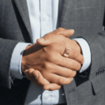 14 karaat gouden zegelring met zirkonia