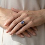 Gouden ring met synthetische topaas