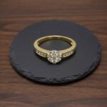 Atelier Christian geel gouden ring met briljanten