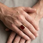 Gouden ring met carneool