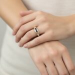 Ring met saffier en diamanten