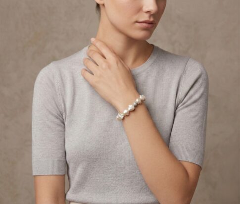 Parelarmband met zirkonia en barok parels