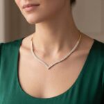 Gouden collier met zirkonia
