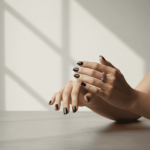 Christian ring met robijn en diamant