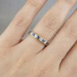 Christian ring met saffier en zirkonia