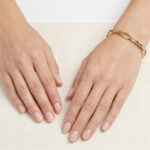 Gouden closed forever schakel armband