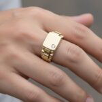 Bicolor gouden heren cachet ring