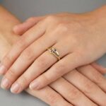 Christian gouden ring met saffier