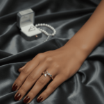 Christian ring met saffier en diamant