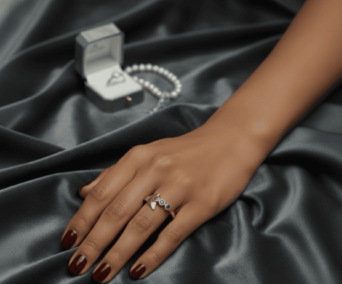 Geel gouden ring met saffier, robijn en smaragd