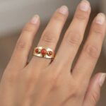 Gouden bloedkoraal ring