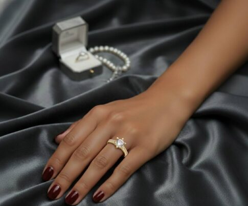 Christian 14 karaat gouden ring met zirkonia