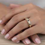 Christian ring met saffier en diamanten