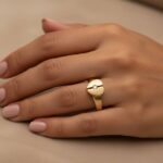 14 karaat geel gouden harten ring met diamant