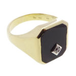 Geel gouden ring met zirkonia en onyx