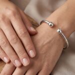 Christian zilveren slavenarmband