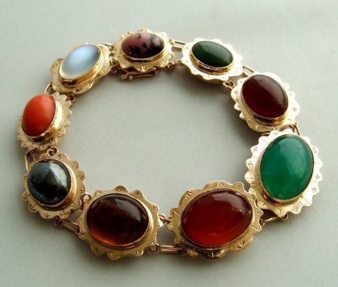 Geel gouden armband met edelstenen