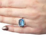 Gouden ring met topaas en diamant