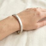 14 karaat wit gouden Christian slavenarmband met zirkonia