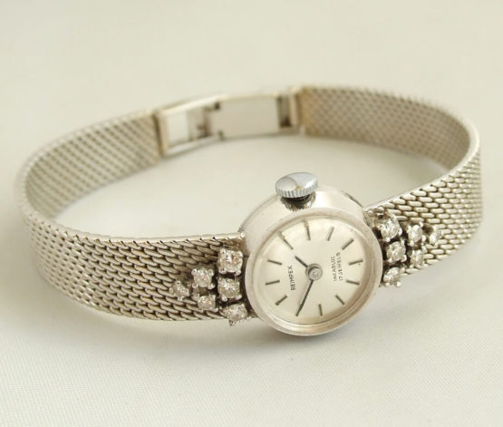 Wit gouden Reimpex horloge met diamanten