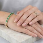 Gouden armband met smaragd en diamanten