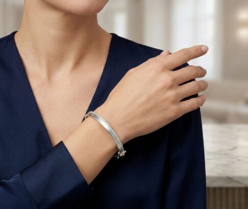 14 karaat wit gouden Christian slavenarmband met zirkonia