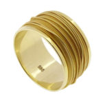 Gouden gevlochten draad ring