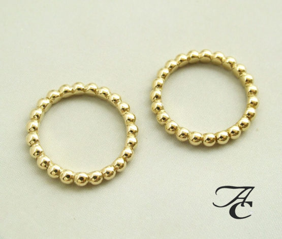 Geel gouden bolletjes ring