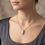 Geel gouden collier en hanger met diamanten