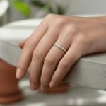 Wit gouden 14 karaat ring met diamant