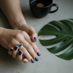 Geel gouden ring met saffier en briljanten