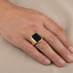 Christian geel gouden onyx zegelring