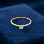 Zespoots gouden ring met zirkonia