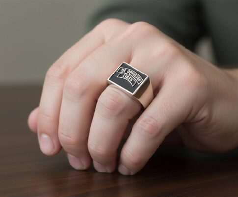 Zilveren zegelring De Oppresso Liber