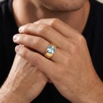 Gouden ring met topaas