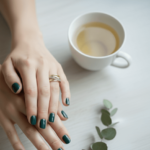 Gevlochten bicolor gouden ring met briljanten