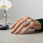 Gouden ring met topaas en diamant