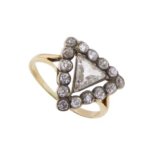 Gouden ring met Triangle diamant