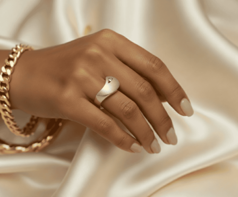 Geel gouden diamanten Atelier Christian ring