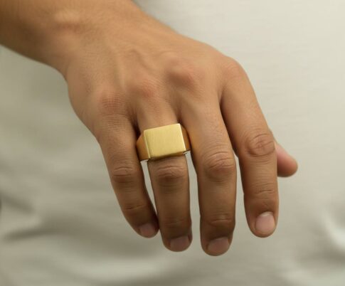 Geel gouden heren zegelring