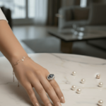 Geel gouden ring met saffier en briljanten