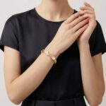 Geel gouden kinderarmband