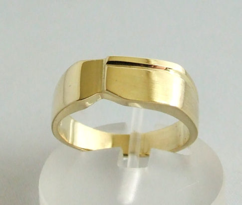 Gouden fantasie ring