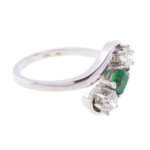 Wit gouden slagring met Colombiaanse smaragd