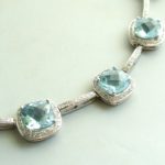 18 karaat wit gouden topaas en diamanten collier