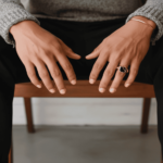 Gouden onyx en zirkonia ring