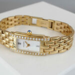 Gouden horloge met briljanten