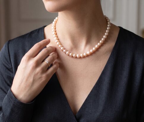 Parelcollier met gouden slot