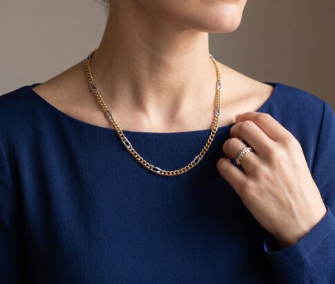Geel- en wit gouden collier