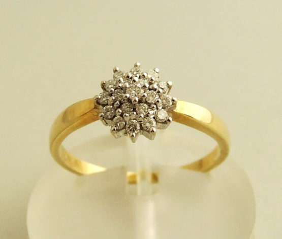 Geel gouden vintage ring met diamanten